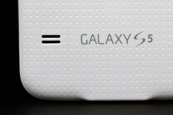 Galaxy-S5-Speaker